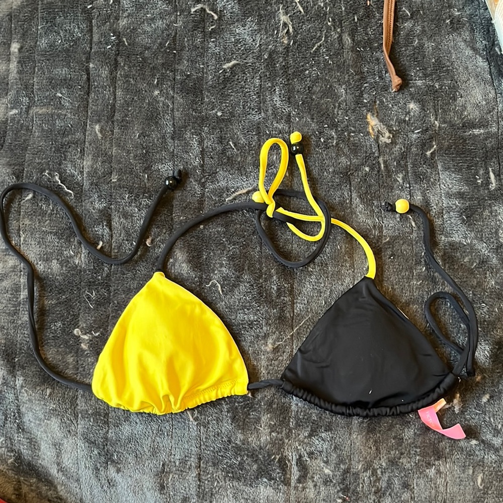 Swim top bikini